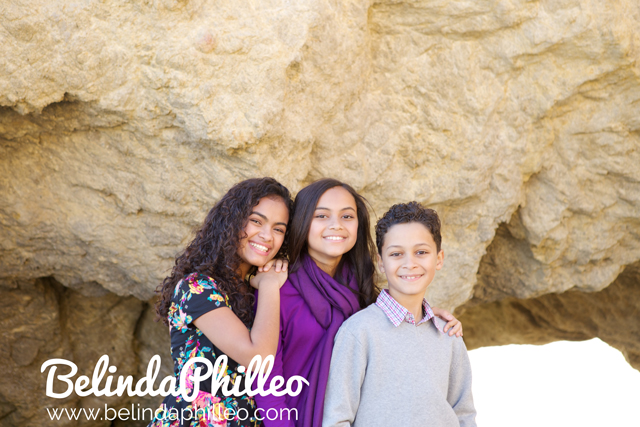 malibu family portraits _04 siblings on the beach