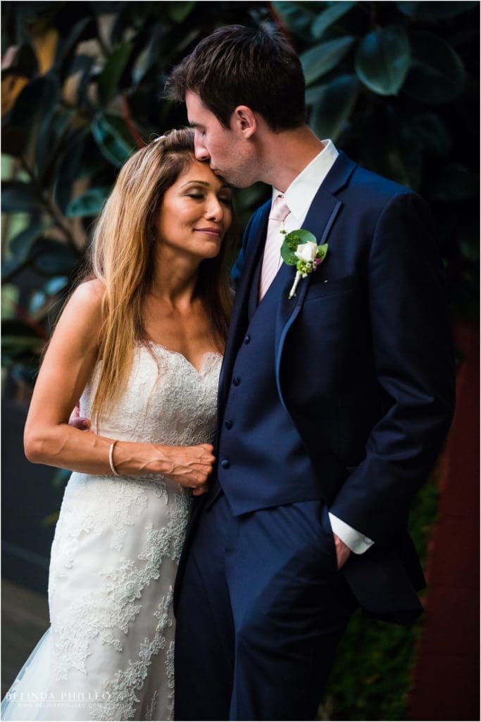 Los Angeles Smog Shoppe Wedding. Photo by Belinda Philleo