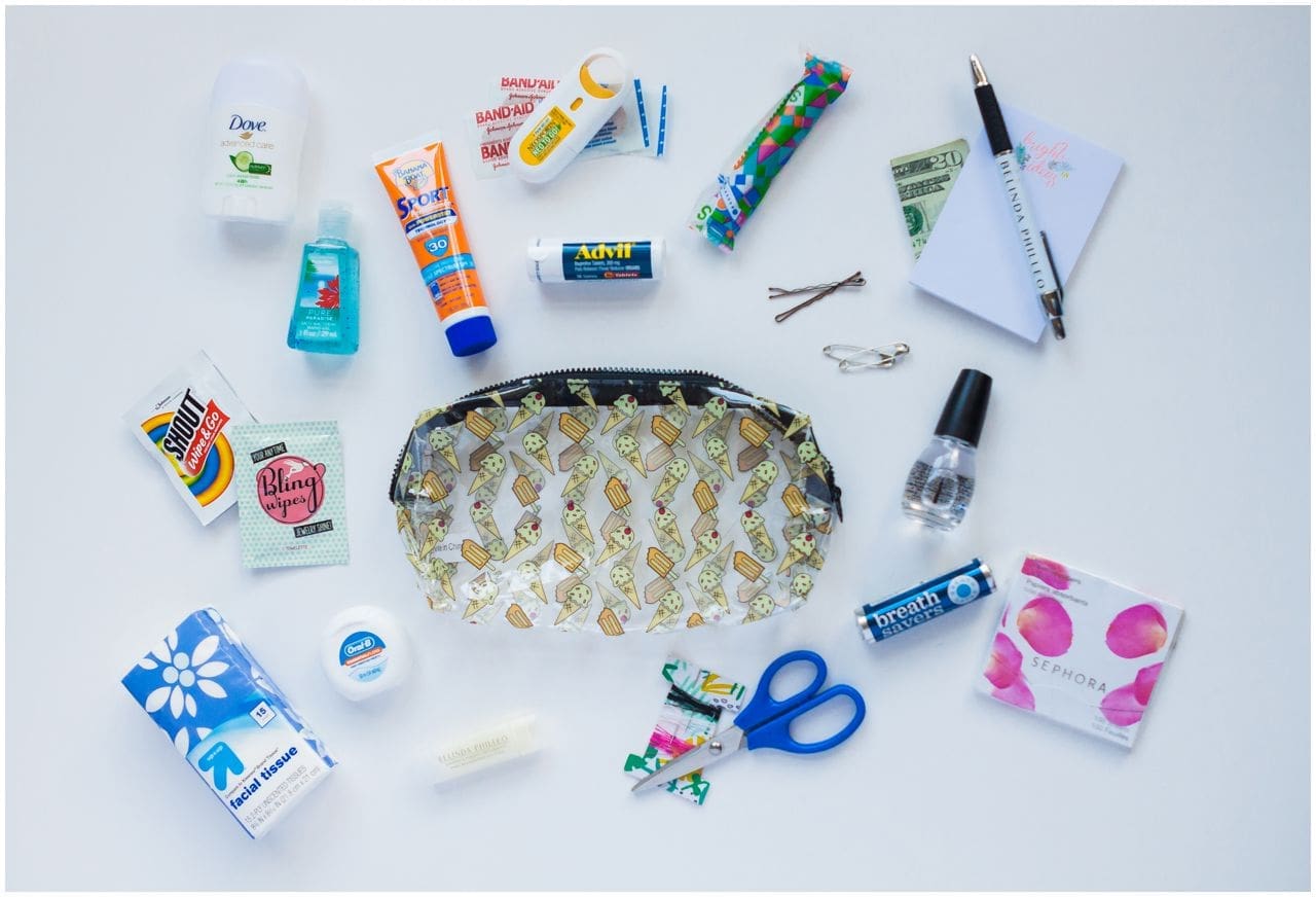create your own wedding day emergency kit