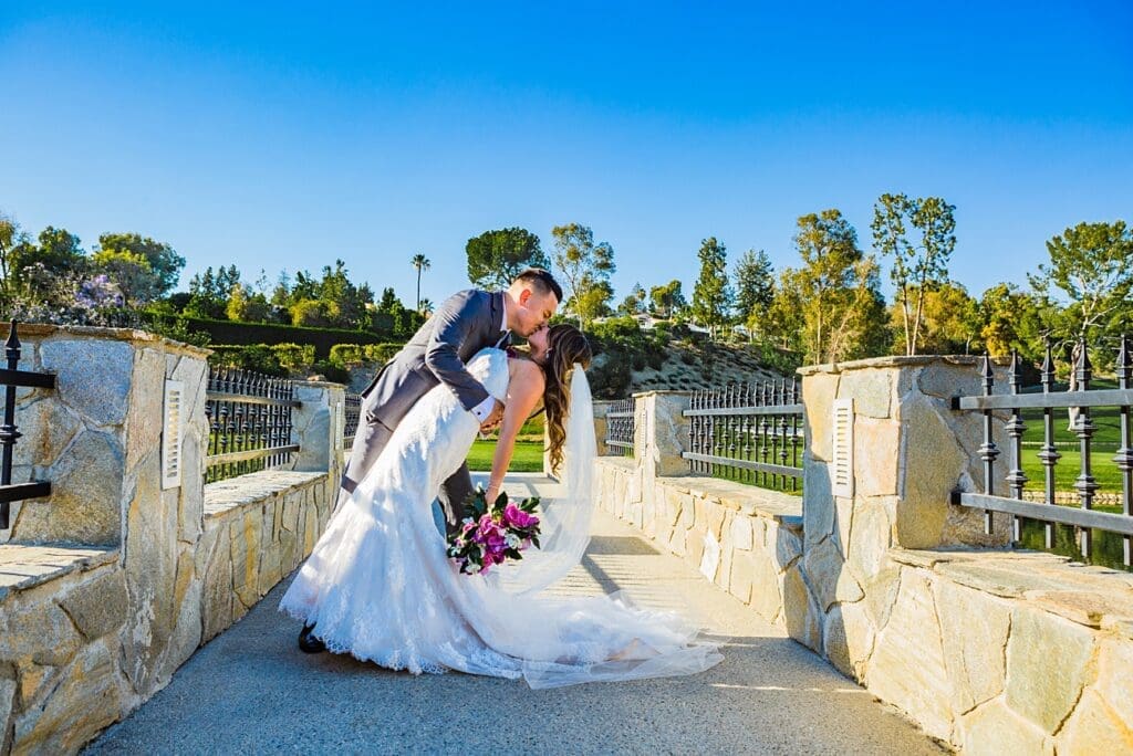Friendly Hills Country Club weddings